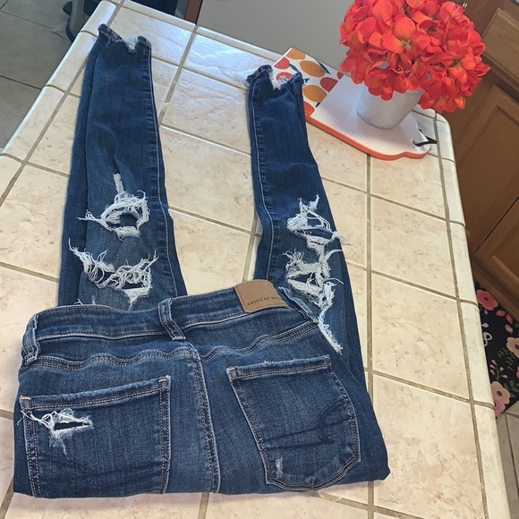 American Eagle - Picture 5 of 9